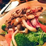 YONA YONA BEER WORKS - 森のヤッホーサラダ