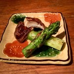 Nori - 分厚い椎茸にアスパラ。寿司屋なのに野菜も食せます