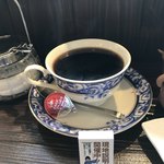 petit marche & ぷちまるカフェ - 古墳コーヒー。しっかり苦味のあるコーヒーです。