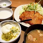 Yayoi Ken - チキン南蛮定食