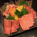 Tanshabu Nabe To Yakiniku No Mise Koizumi - 