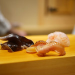 鮨 あらい - トリ貝、赤貝紐、牡丹海老