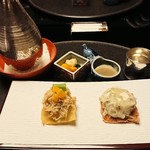 柏屋 大阪千里山 - 松葉蟹・蟹味噌和え　蓮根煎餅　蟹ゼリー・塩雲丹和え　慈姑煎餅　三つ葉　金柑