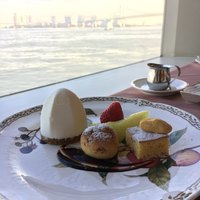 シンフォニー東京湾クルーズ - アフタヌーンティークルーズで！50分だけだったけど楽しかった。今度は食事か飲みで来たい！
