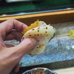 寿司栄 - カラスミとたいらぎの磯辺巻き