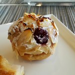 名前不詳ケーキ　４００円