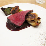 ラ・トラース - 5.蝦夷鹿もも肉 下仁田ねぎ 菊芋 赤ワインソース(2018.1月夜のコース)