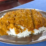 カツカレー 850円