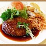 リバーコーヒー - 料理写真:デミソースハンバーグランチ　￥７００　スープ＆ライス＆サラダ付
