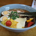 肥後っ子 大石家 - 熊本ラーメン大盛、別アングルにて