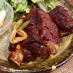 ジャム cafe 可鈴 - 【スペアリブのジャム煮込み】トッピングの土筆がまた良いですね。