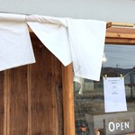 カルパ - パン屋に暖簾？？