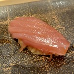 くりや - メジマグロ握り…まぐろの子供