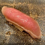 くりや - 中とろ背鰭握り