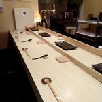 くりや - カウンター