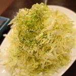 くわはた - キャベツサラダ