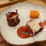 鮨　仙八 - 子持ちヤリイカとカラスミとタコの塩茹で