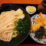 さぬきうどん冨家 - 天ぷらぶっかけうどん（冷） 880円