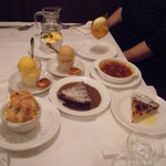 ラミティエ - デザートを全て並べたところ