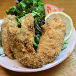 太郎 - 大粒な浜名湖産カキフライ