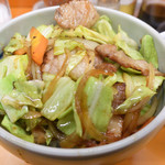 肉丼（中華スープ付き）