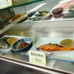 四季 - 実は鮭定食もある