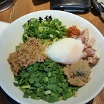 武者麺 - まぜそば仕上げ飯付き780円