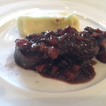 ズッペリア オステリア ピティリアーノ - 牛タンのアグロドルチェ カカオやオレンジピールなどを加えた甘酸っぱい煮込み料理