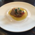 ズッペリア オステリア ピティリアーノ - スコッティリア 仔牛、鶏、豚での白ワイン蒸し煮込み トスカーナ州の一皿