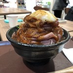 ミートハンター - ローストビーフ丼