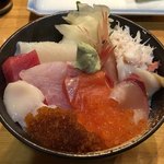 Kirikiri - 海鮮ちらし上  1350円