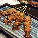 くろ○ - 鶏串焼き二種