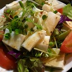 Akki - 島豆腐と山芋の和風サラダ