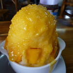 K.T.Z. Food - トロリと濃厚なマンゴーピュレに酸味のあるマンゴー果実、プチプチ食感のサゴがアクセント