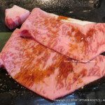 渋谷 和牛焼肉 USHIHACHI 極 - 