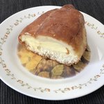 小松パン店 - カスタードクリームは昔ながらのしっかりしたクリーム！