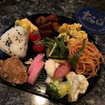 たらんBAR - スタッフ誕生日イベントにて！ 鶏の唐揚げ絶品ですよ‼️