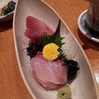 伊豆の旬 やんも 南青山店 - お刺身　めじまぐろとあこう鯛