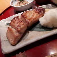 伊豆の旬 やんも 南青山店 - 銀ひらす。鰆のような食感。