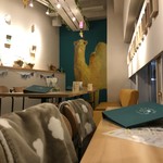 GALLERY&CAFE CAMELISH - H30.3　ギャラリーを兼ねた店内