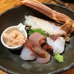 旬魚たつみ - 刺身です。