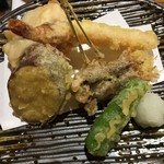 旬魚たつみ - 天ぷらもあります。