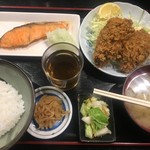 世界一のカキフライと肴 わぶ - このボリューム満点定食