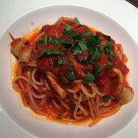 grigio la tavola - 
