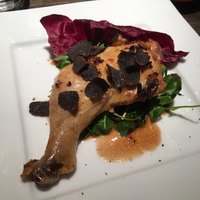 grigio la tavola - 