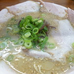 一生懸麺 - 「博多の虎」とんこつラーメン+豪快チャーシュー