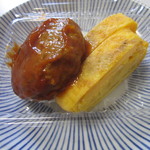 グラム160円のお惣菜（トマト煮込みハンバーグと玉子焼き）　230円