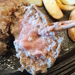 肉SAKABA 飲めるハンバーグ - 断面