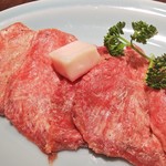 東海苑 - しっとりした食感。