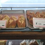 大津製菓 - フランスパン風もあります